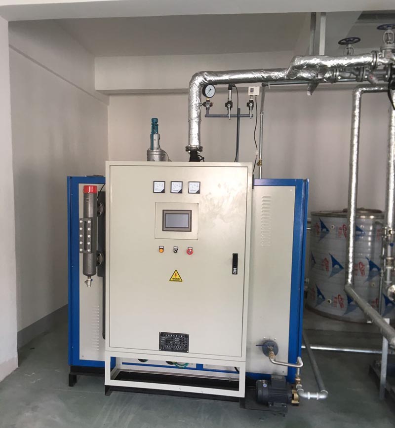 0.5t/h的免檢電熱蒸汽發生器現場安裝